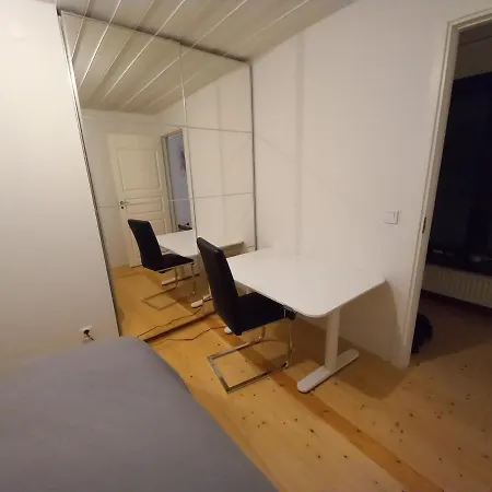 Private Room With No Windows In Shared House-5 Umeå Extérieur photo