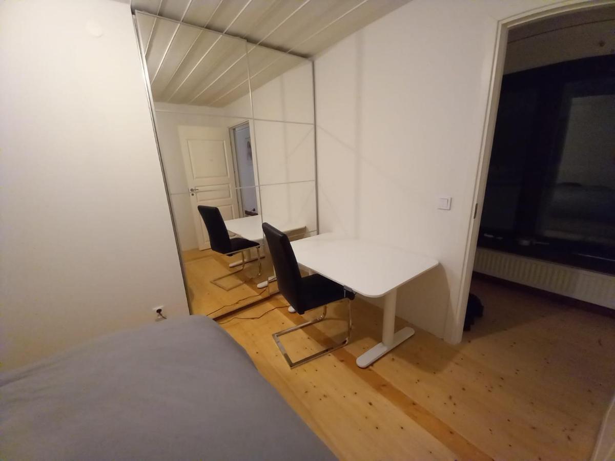 Private With No Windows In Shared House-5 Séjour chez l'habitant Umeå