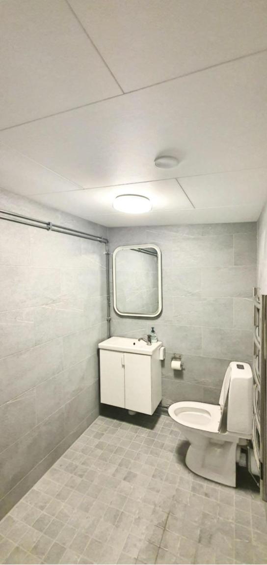 Private With No Windows In Shared House-5 Umeå